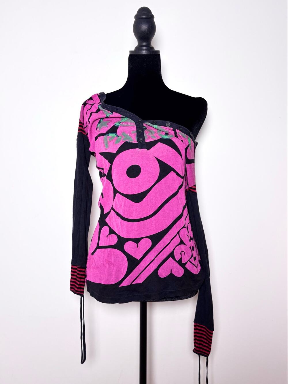 Vtg Y2K Custo Barcelona Pink Pop Art Graphic Print Long Tie Sleeve Henley Top